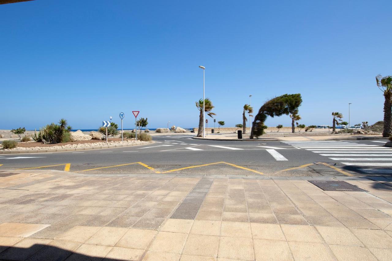 Medano4You The Wing Palace Tenerife El Médano Exteriör bild